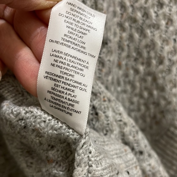 Cleo knitted cape (sz OS) - Picture 7 of 8